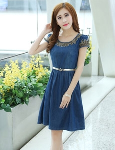 Váy liền YT208 : Váy Jean xòe cổ tròn phối ren hoa